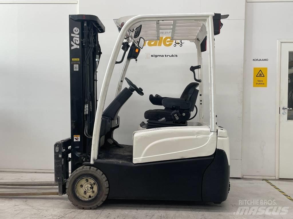 Yale ERP20VT Електрически вилични кари-повдигачи