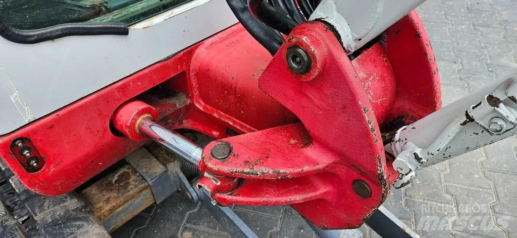 Takeuchi TB016 Мини екскаватори < 7 т