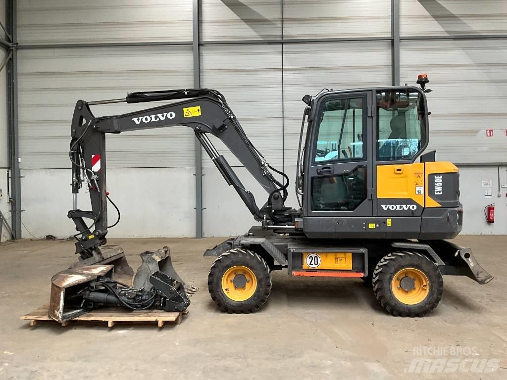 Volvo EW 60 E Колесни екскаватори