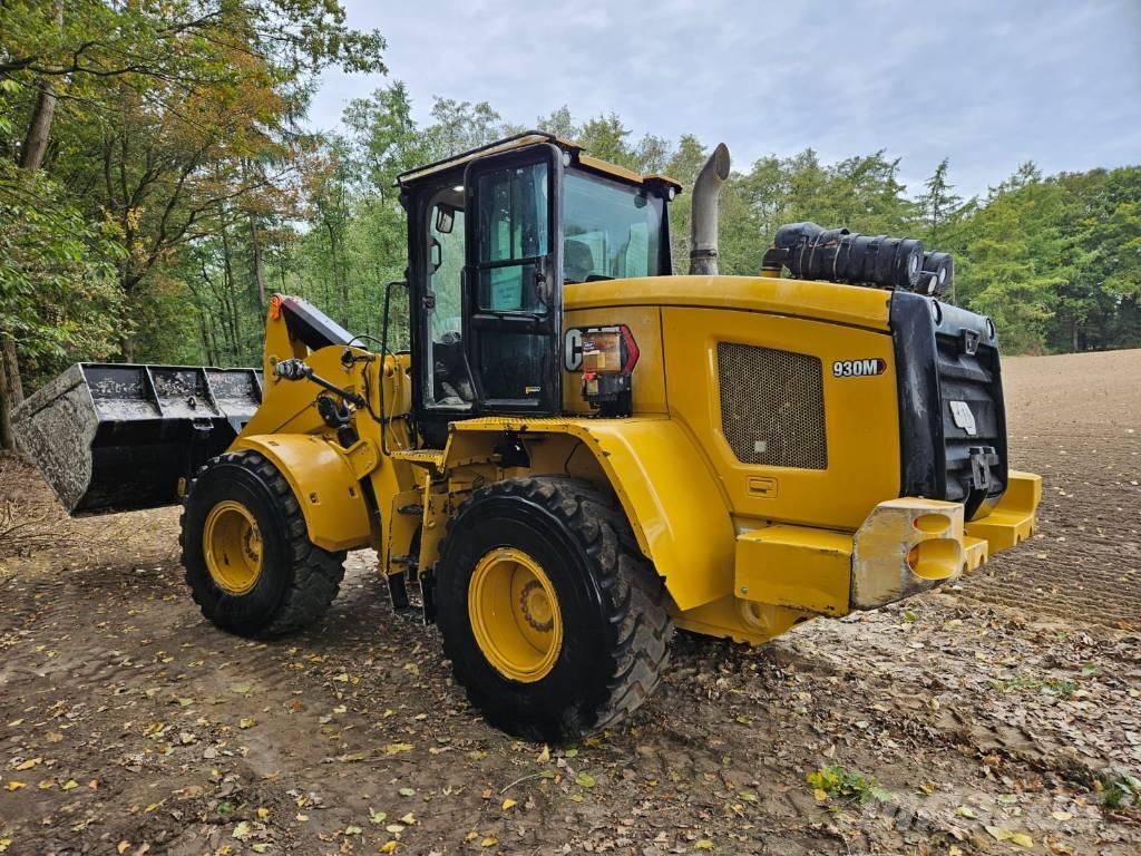 CAT 930 M Колесни товарачи