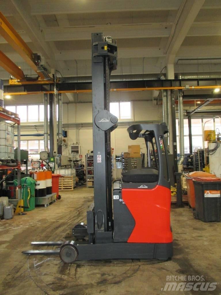 Linde R 16 HD Ретрак/ Високоповдигач с изместване на вилката напред