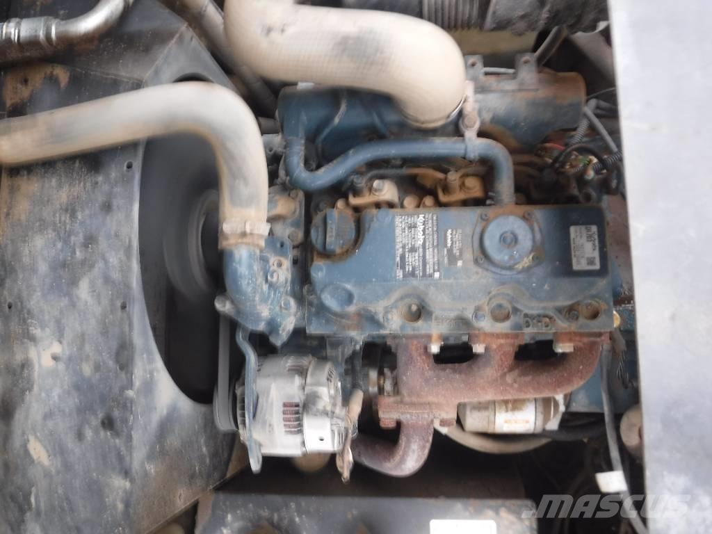 Mecalac TA 3 H Странични самосвали