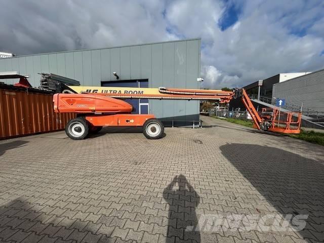 JLG 1200 SJP Телескопични повдигачи
