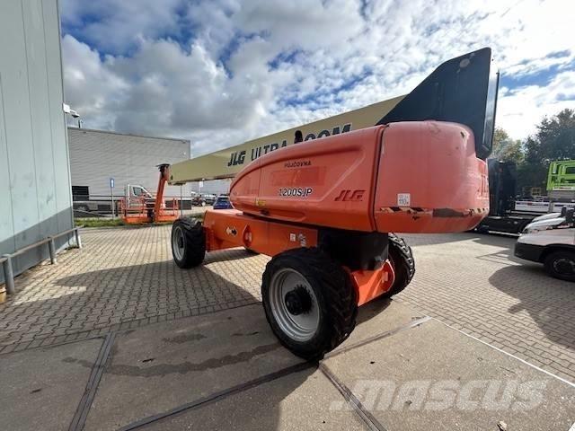 JLG 1200 SJP Телескопични повдигачи
