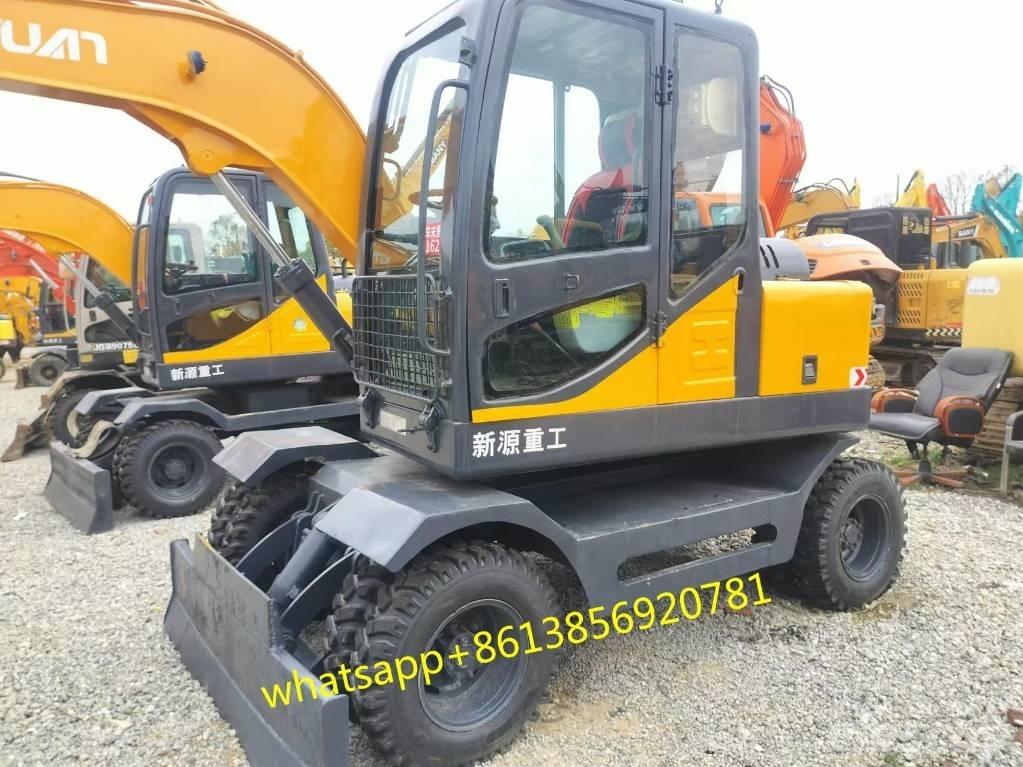 Xinyuan XYB75-9 Колесни екскаватори