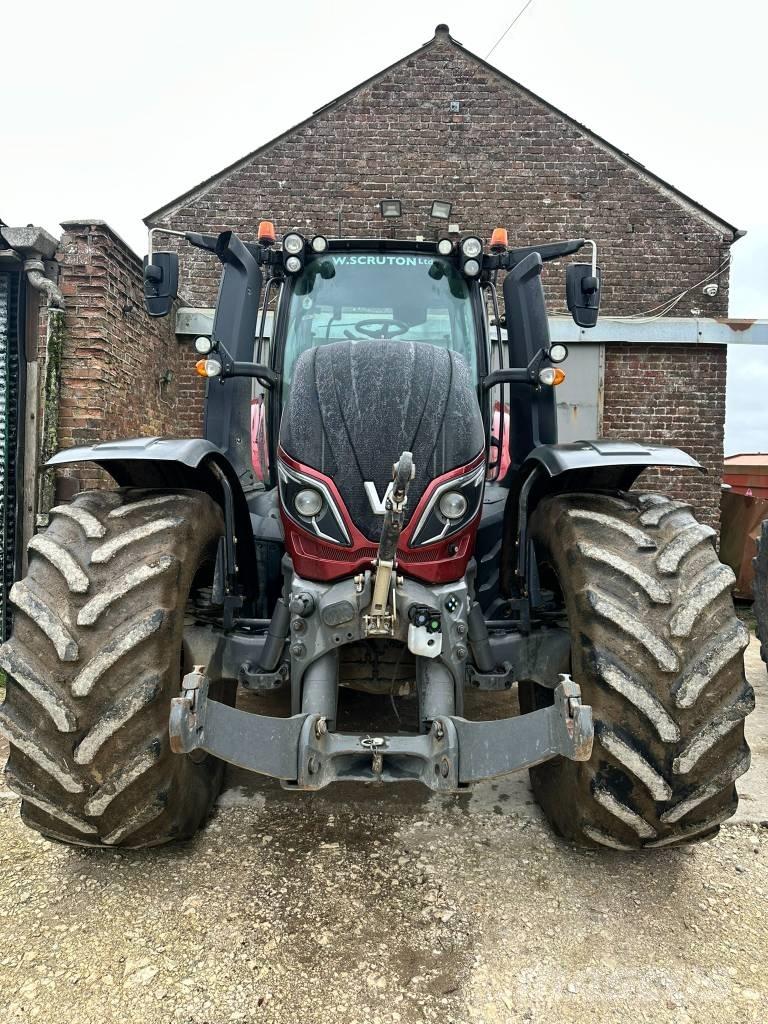Valtra T 234 V Трактори