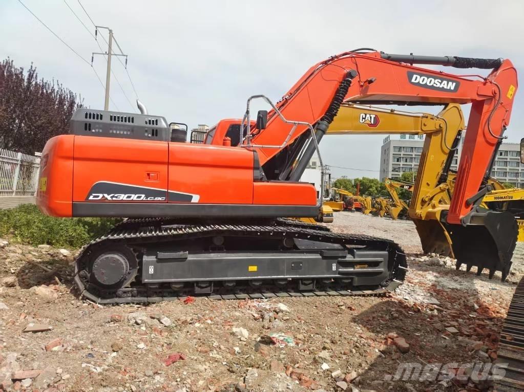 Doosan DX 300 LC-9C Верижен екскаватор
