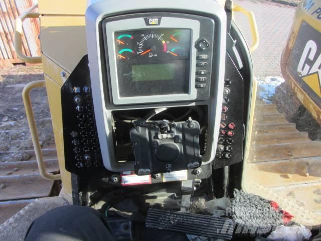 CAT D 7 E Верижни булдозери
