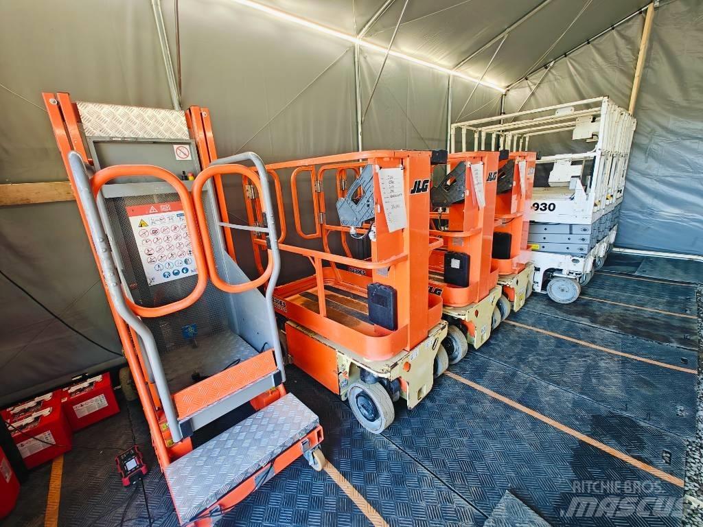 JLG 1230 ES Вертикални мачтови повдигачи

