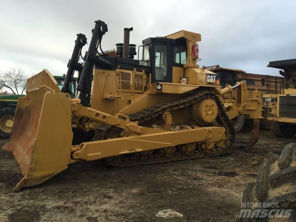 CAT D 10 N Верижни булдозери
