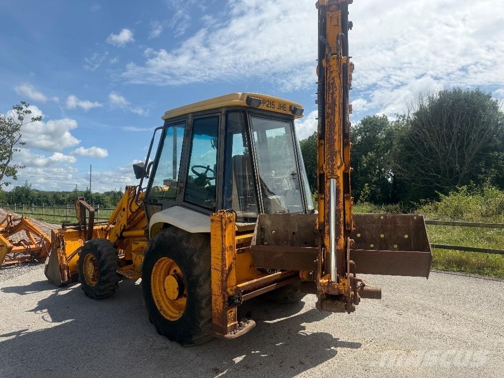 JCB 3CX Sitemaster Товарач със заден ексватор