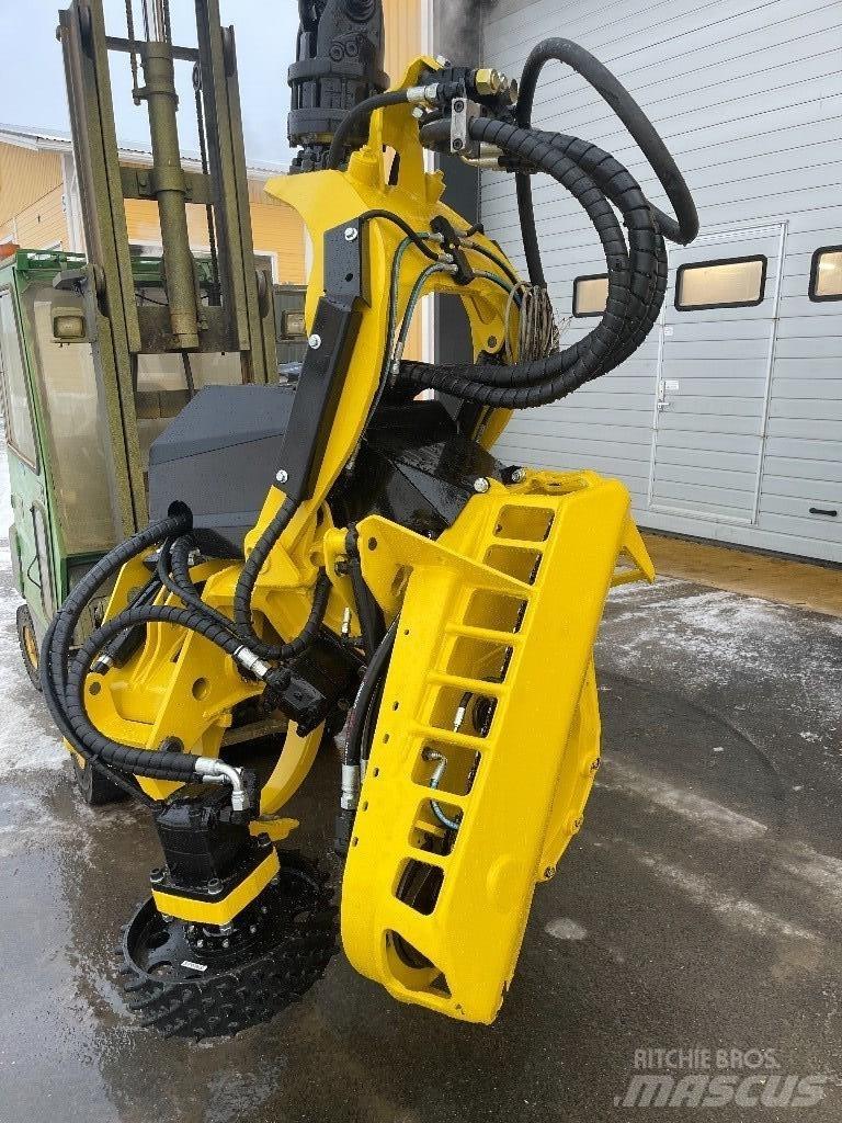 John Deere 758HD Глави за харвестери