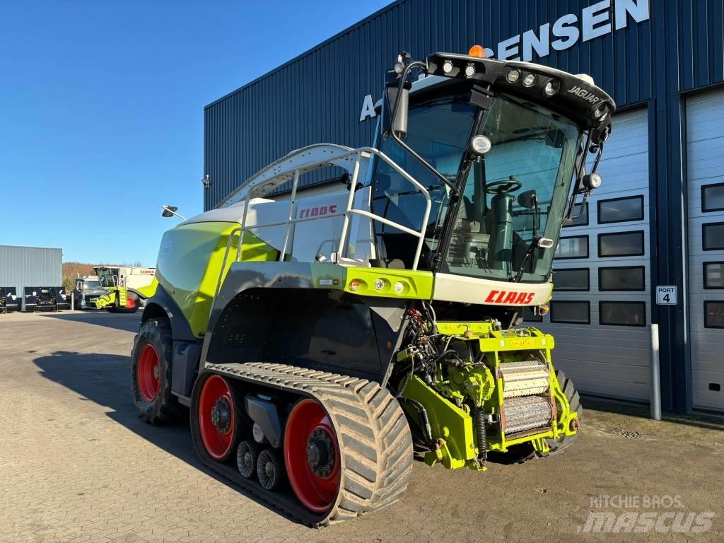 CLAAS Jaguar 960 4WD Самоходни фуражири