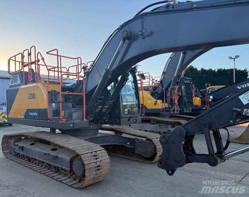 Volvo EC 250 EL Верижен екскаватор