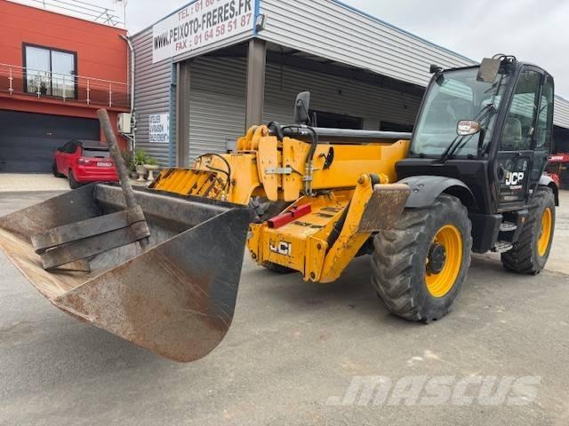 JCB 540-140 Телескопични товарачи