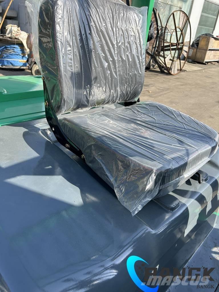 Mitsubishi FD30NT Дизелови камиони