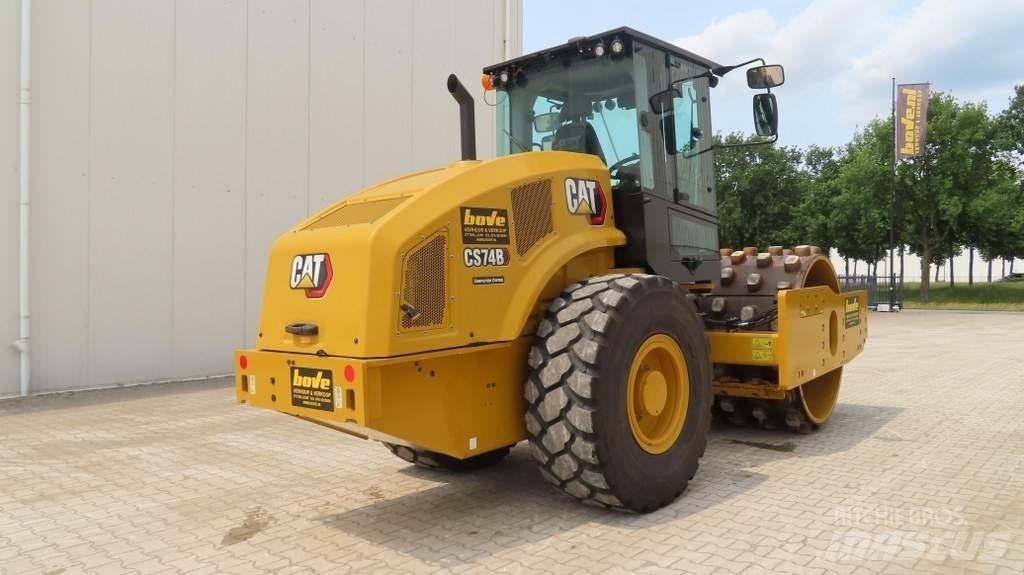 CAT CS74B Еднобарабанни ролки
