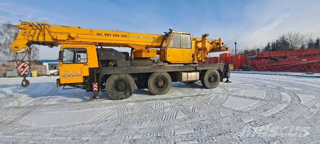 Liebherr LTM 1050 Всъдеходни кранове