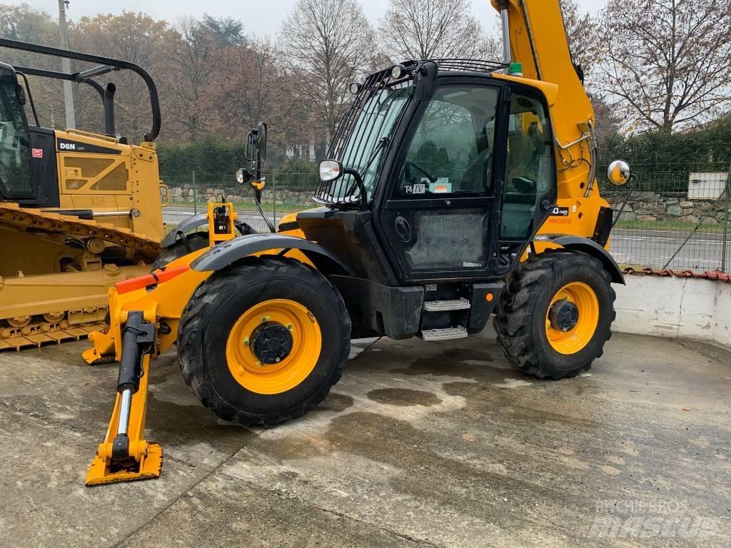 JCB 540-140 Телескопични товарачи