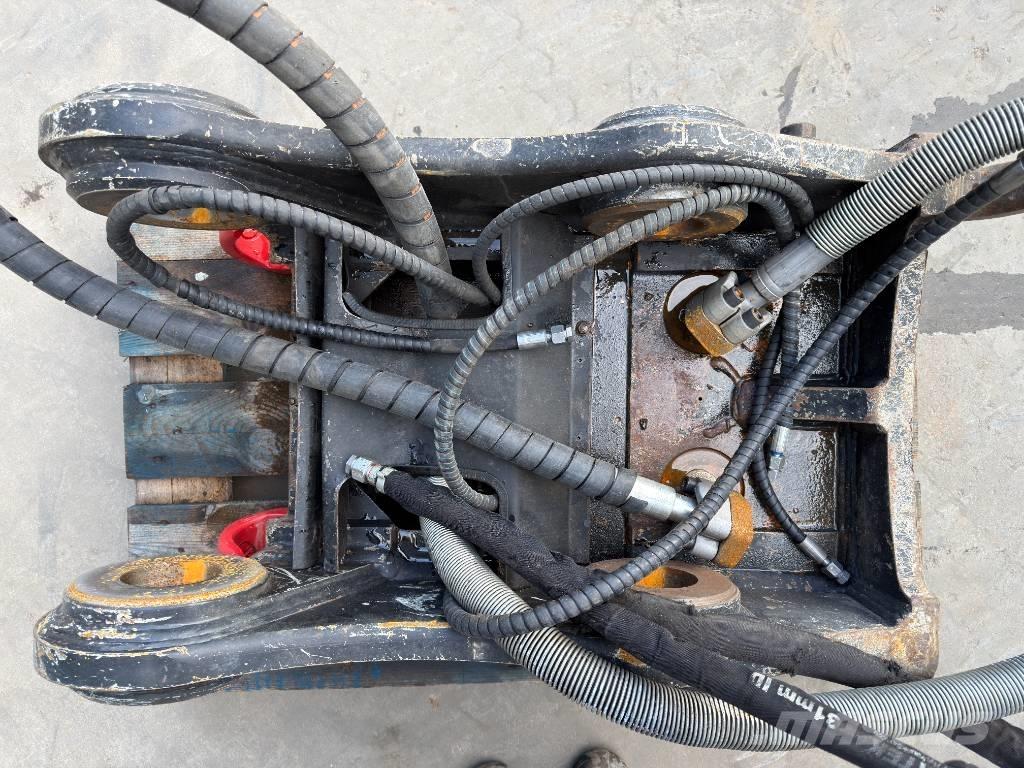 OilQuick OQ80 - 336F Бързи съединители