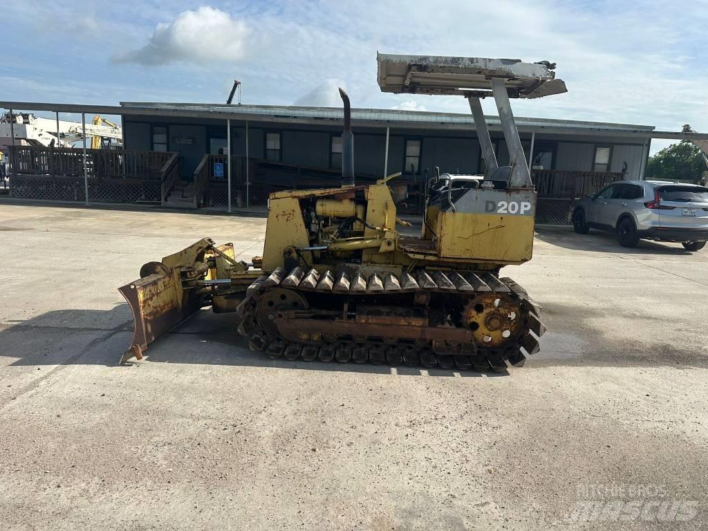 Komatsu D 20P-7 Верижни булдозери
