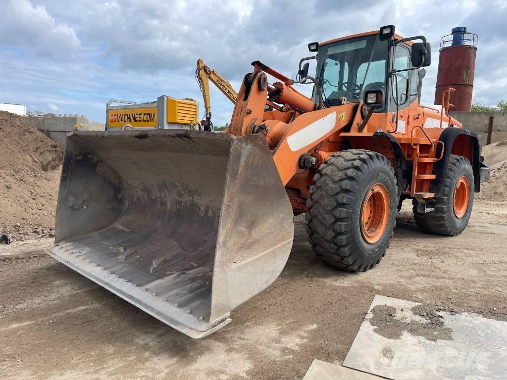 Doosan DL 350 Колесни товарачи
