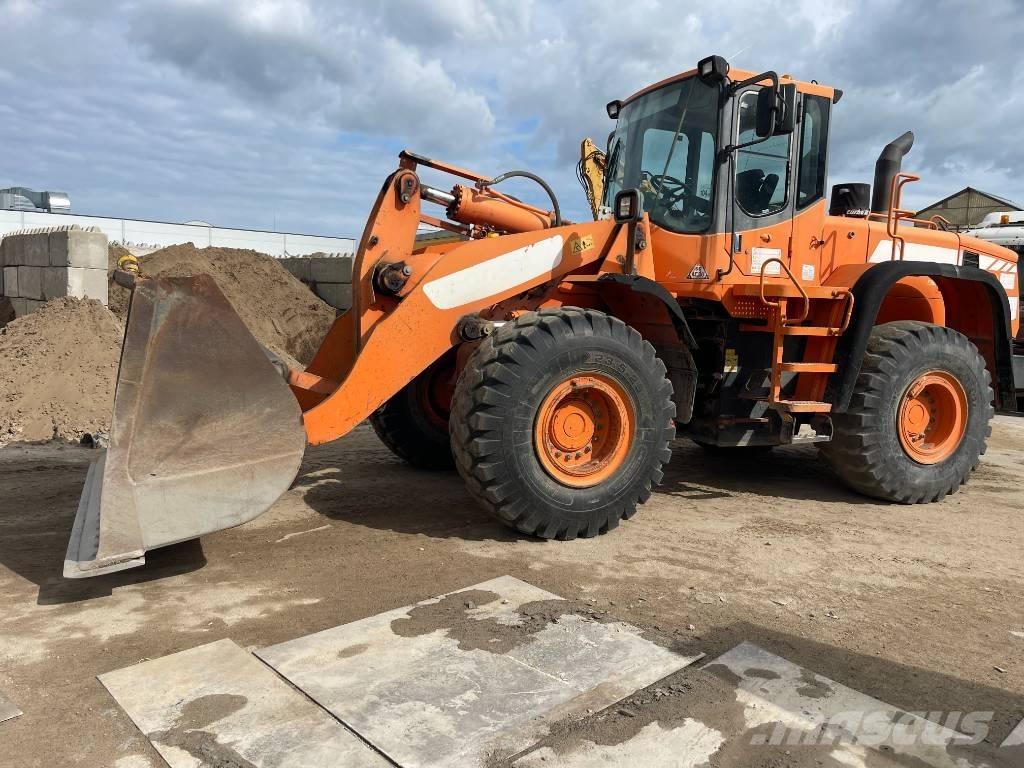 Doosan DL 350 Колесни товарачи