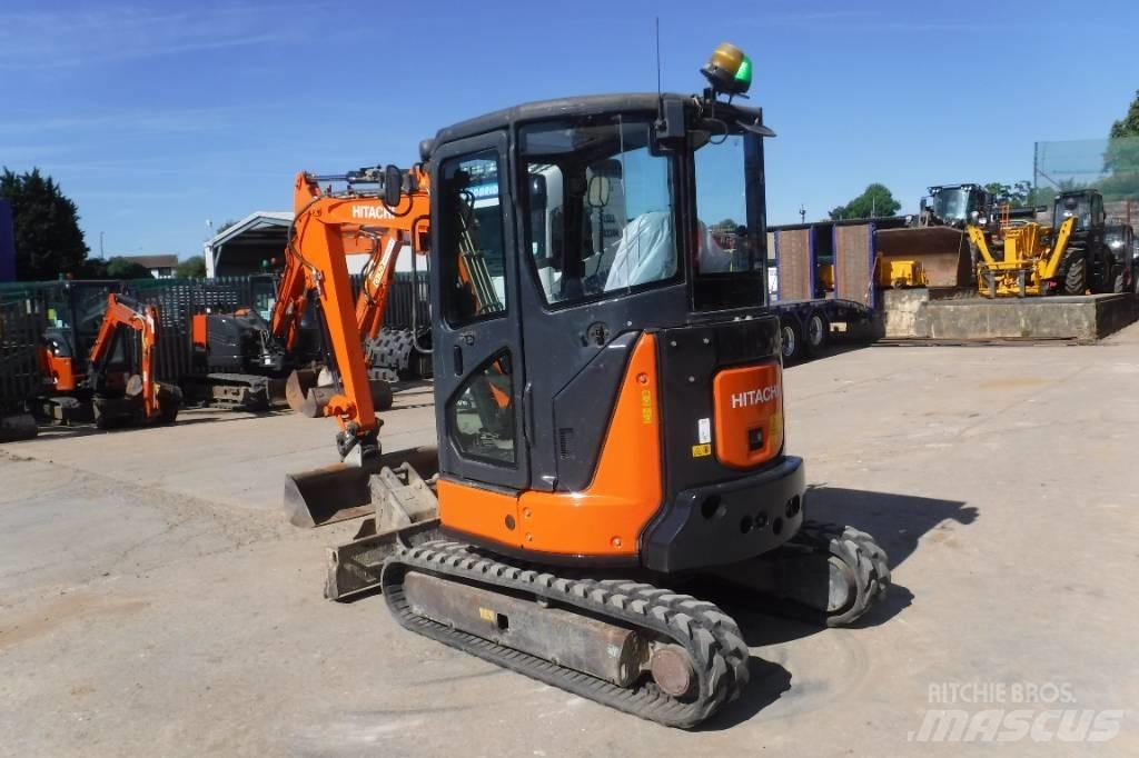 Hitachi ZX 33 U-5A Мини екскаватори < 7 т