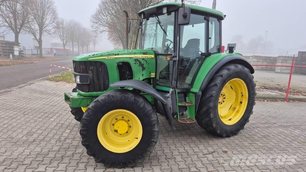 John Deere 6320 SE Трактори