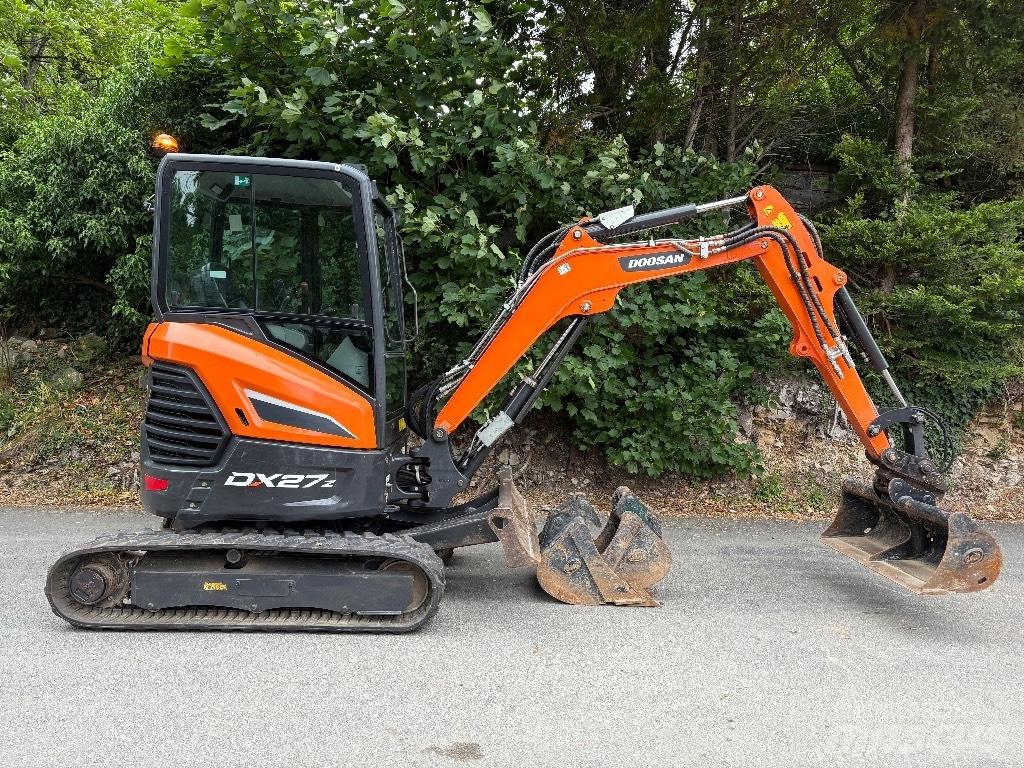 Doosan DX 27 Z Мини екскаватори < 7 т