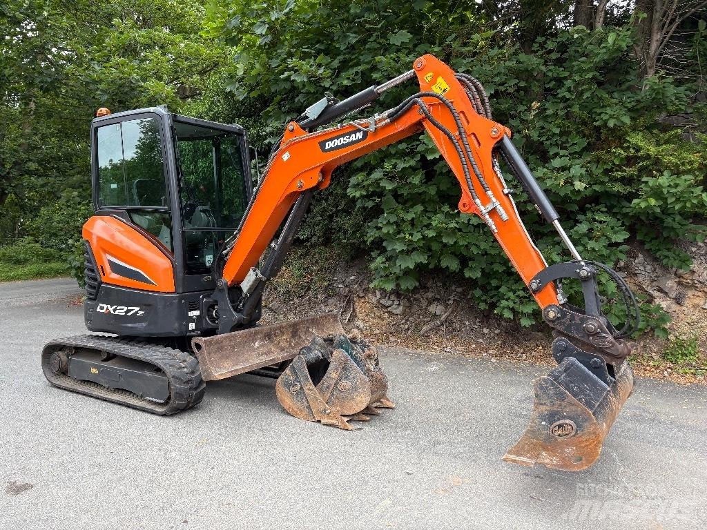 Doosan DX 27 Z Мини екскаватори < 7 т