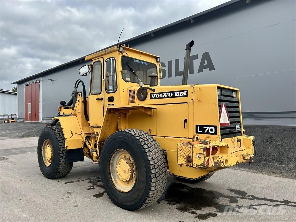 Volvo L 70 Колесни товарачи