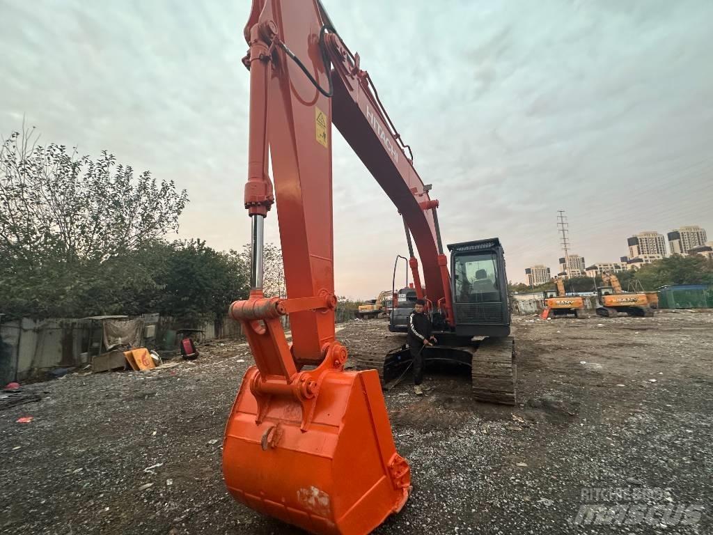 Hitachi ZX 200 Верижен екскаватор