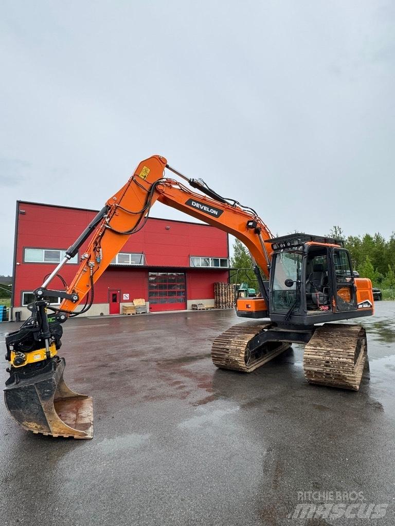 Develon DX 160 LC-7 Верижен екскаватор