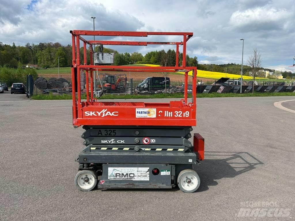 SkyJack SJ III 3219 Ножични работни платформи