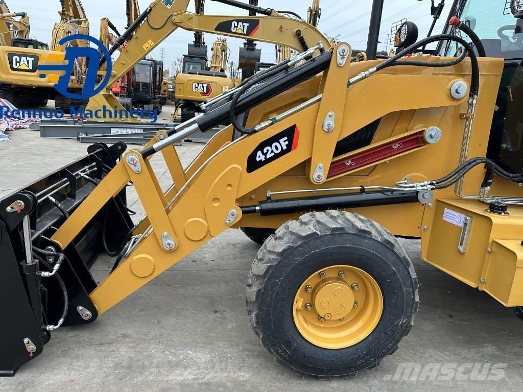 CAT 420 F Товарач със заден ексватор