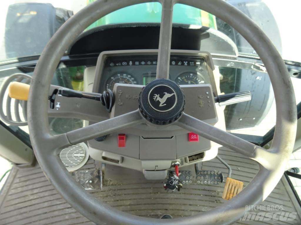 John Deere 6530 Трактори