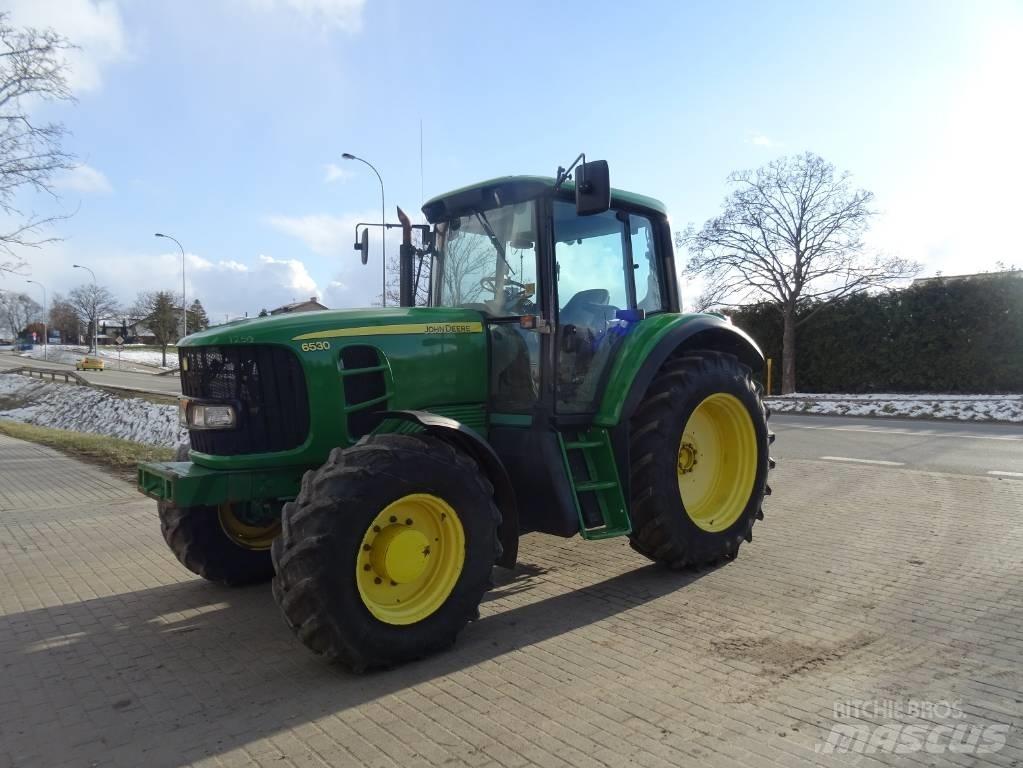 John Deere 6530 Трактори