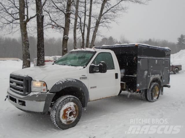 Ford F 550 XL SD Общински/универсални превозни средства
