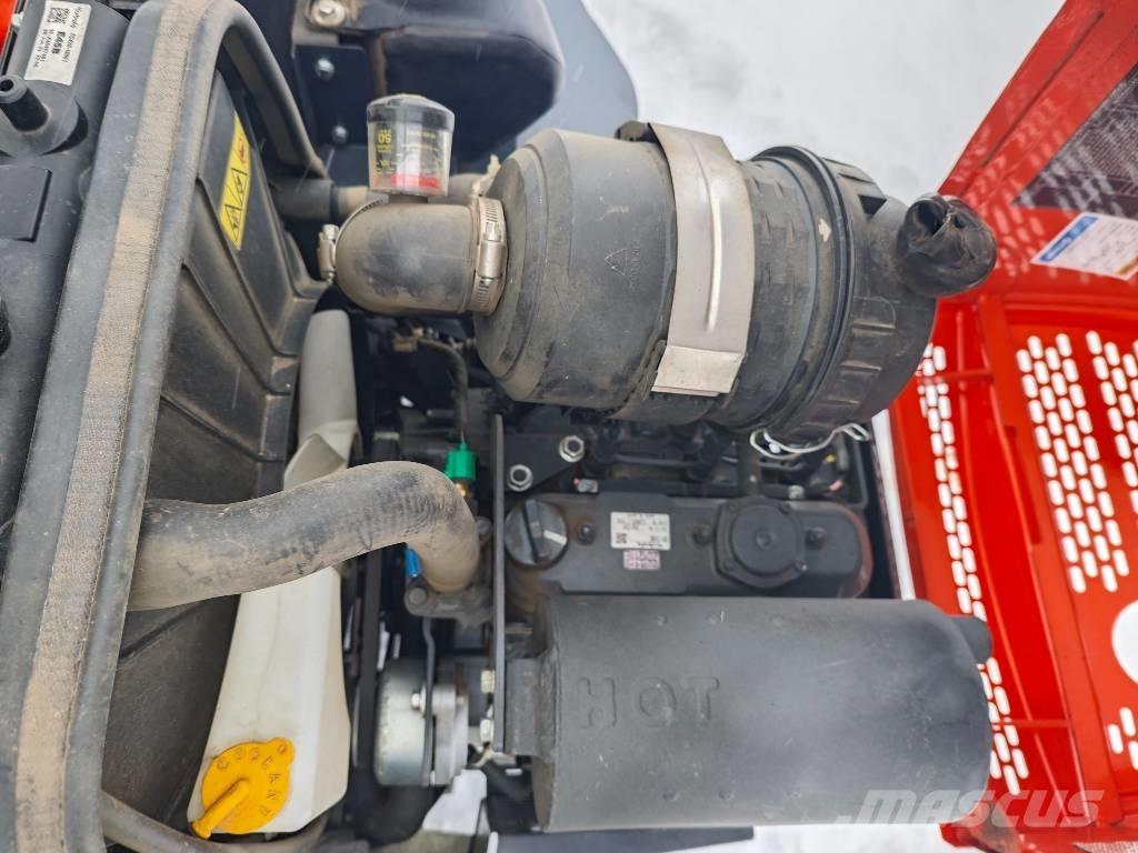 Kubota ZD 1211R Тракторни косачки