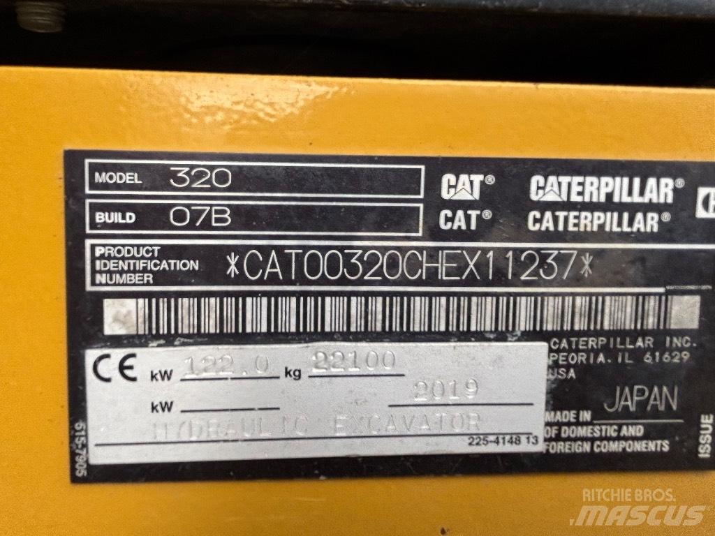 CAT 320 Верижен екскаватор