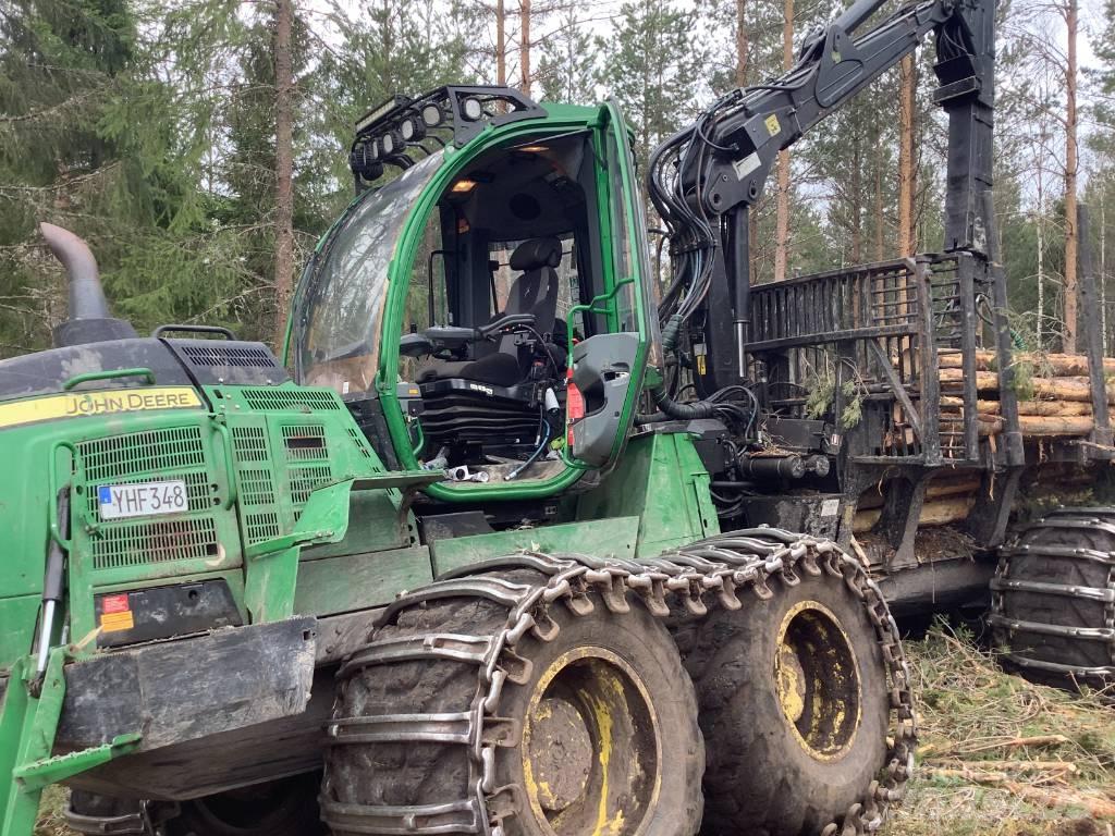 John Deere 1210 G Форуардери