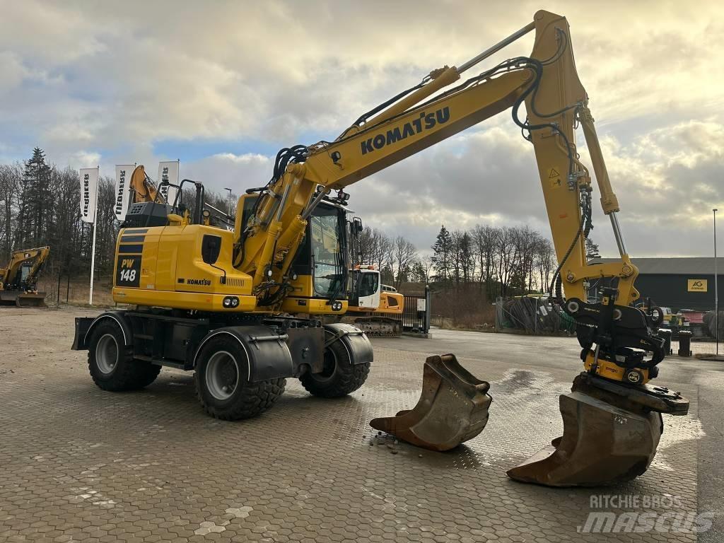 Komatsu PW 148-11 Колесни екскаватори