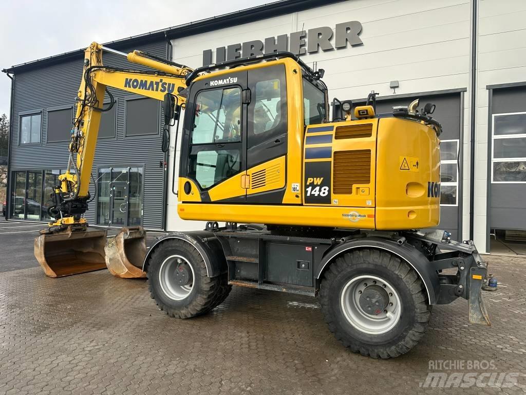 Komatsu PW 148-11 Колесни екскаватори