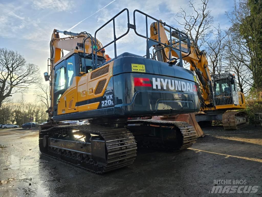 Hyundai HX220L Верижен екскаватор