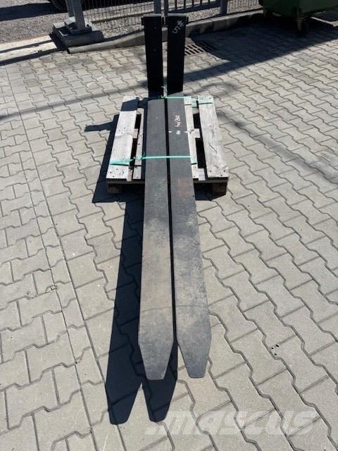 Linde 2400 MM Вили