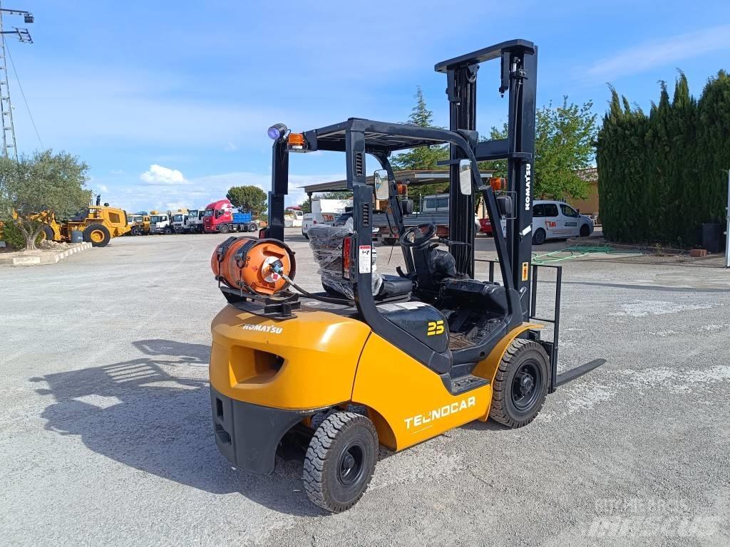  TECNOCAR FG25T-16 Вилични кари-повдигачи - други