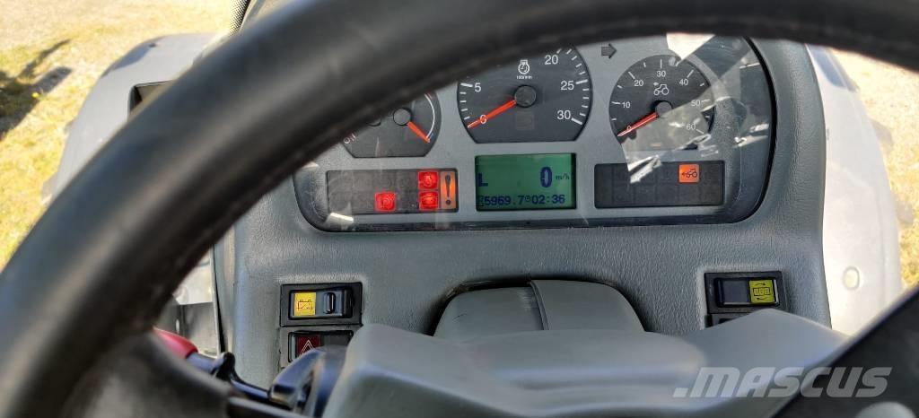 Valtra S 260 Трактори