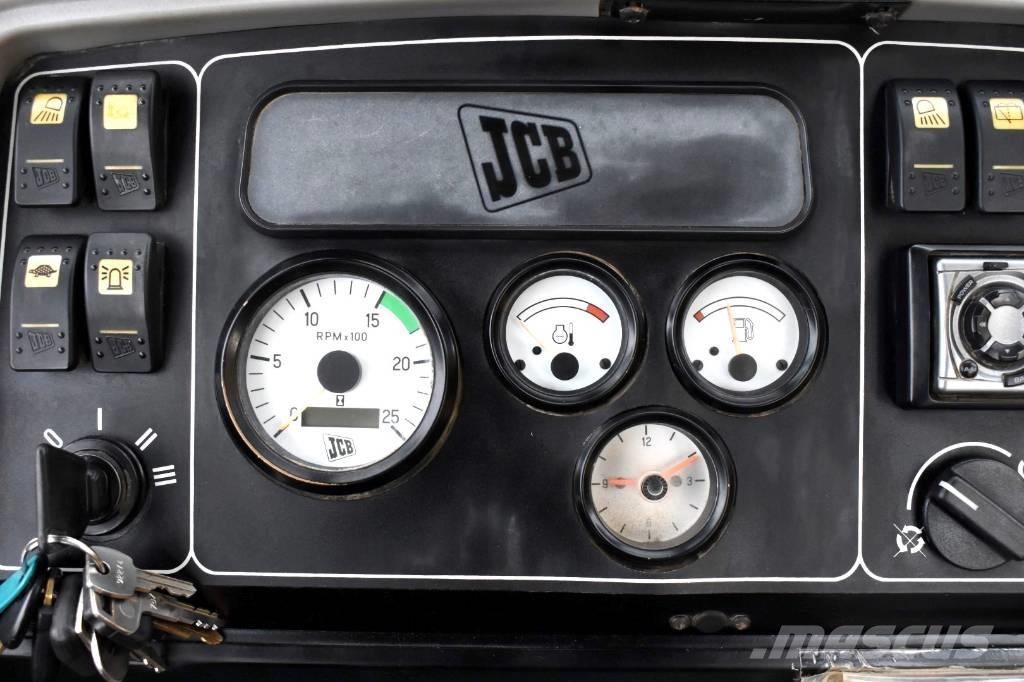 JCB 3 CX Товарач със заден ексватор