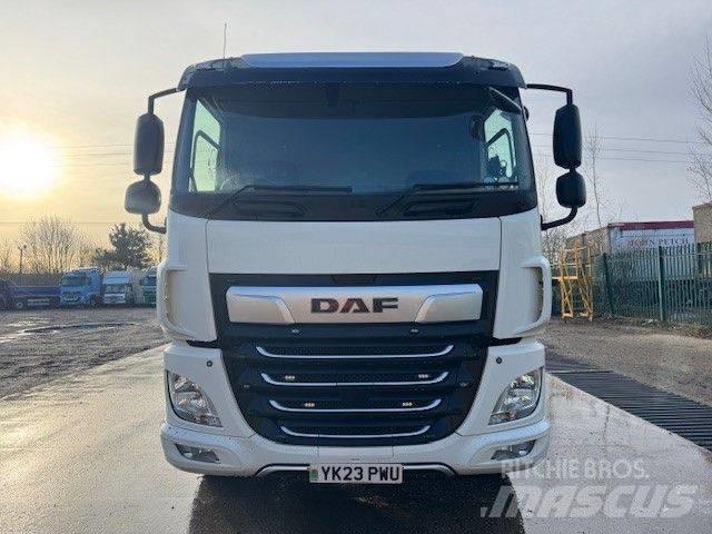 DAF CF 450 Бордови камион / автолебедка